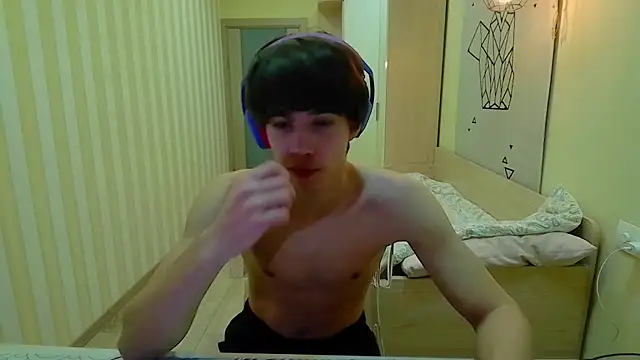 Snapshot of gayGamogey chatting on 2, 12, 2025 gayGamogey online show from 2, 12, 2025