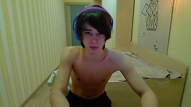 gayGamogey online show from 11, 3, 2026