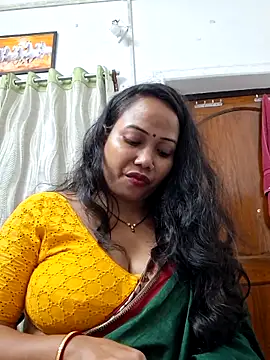 DREAM GIRL-30 online show from 10, 10, 2025