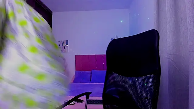 Charlee pink online show from 25, 9, 2025