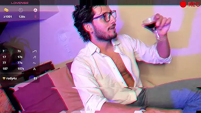 Nicholasrodrii online show from 11, 12, 2024