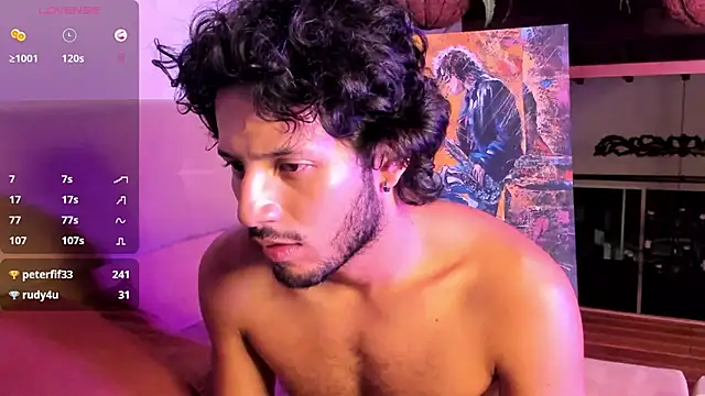 Nicholasrodrii online show from 12, 1, 2025