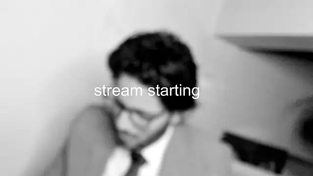 Nicholasrodrii online show from 5, 3, 2025