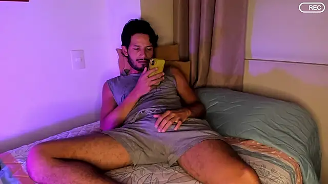 Nicholasrodrii online show from 11, 9, 2025