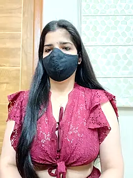 aaliya bhattt online show from 4, 3, 2025