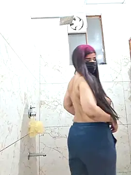 aaliya bhattt online show from 4, 3, 2026