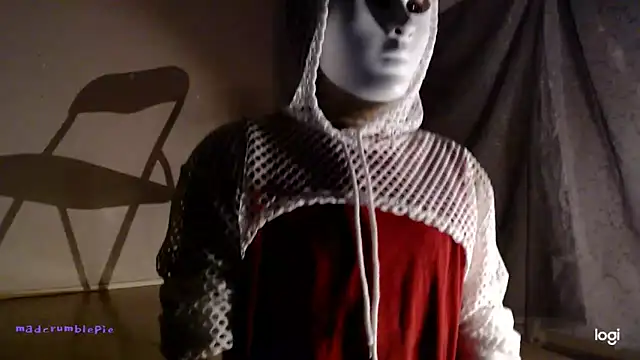Snapshot of madcrumblepie chatting on 10, 12, 2024 madcrumblepie online show from 10, 12, 2024