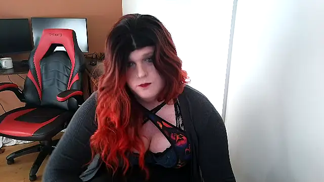 EmberLee online show from 20, 6, 2026