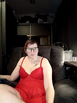 Snapshot of Marie1992PL chatting on 5, 3, 2025 Marie1992PL online show from 5, 3, 2025