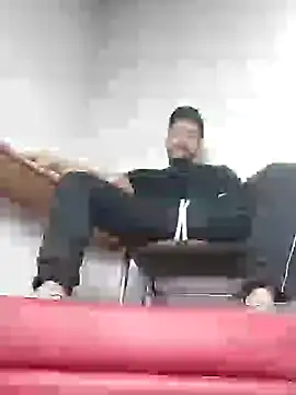 Snapshot of AndresSmith__ chatting on 8, 1, 2025 AndresSmith online show from 8, 1, 2025