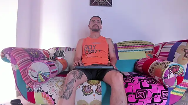 Snapshot of AndresSmith__ chatting on 10, 2, 2025 AndresSmith online show from 10, 2, 2025