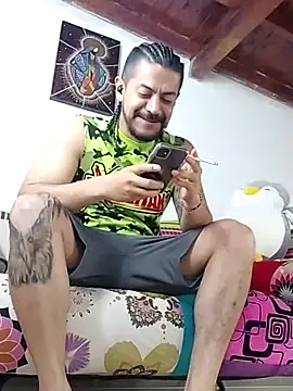 Snapshot of AndresSmith__ chatting on 18, 2, 2025 AndresSmith online show from 18, 2, 2025