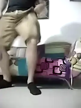 Snapshot of AndresSmith__ chatting on 4, 3, 2025 AndresSmith online show from 4, 3, 2025