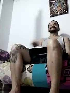 Snapshot of AndresSmith__ chatting on 5, 3, 2025 AndresSmith online show from 5, 3, 2025