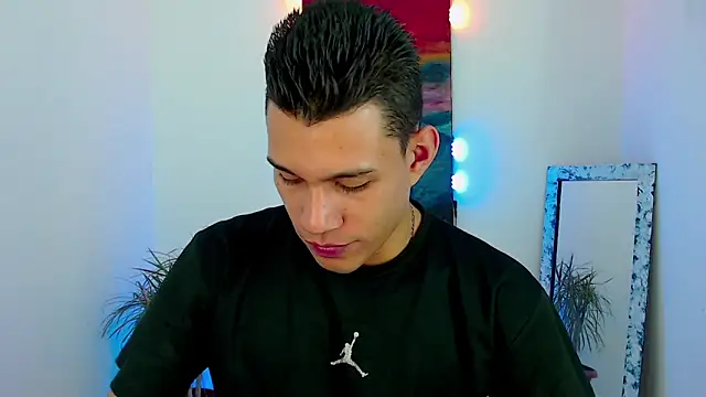 Snapshot of dirtyboy_23 chatting on 12, 2, 2025 dirtyboy 23 online show from 12, 2, 2025