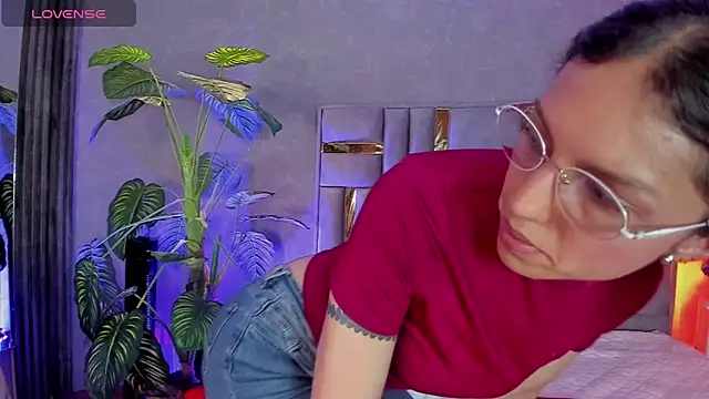 Bianca ks online show from 11, 4, 2026