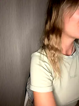 Milla  one online show from 20, 9, 2025