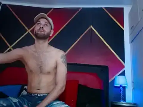 Snapshot of CindyandCarlo chatting on 30, 1, 2025 CindyandCarlo online show from 30, 1, 2025