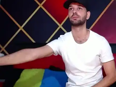 Snapshot of CindyandCarlo chatting on 3, 3, 2025 CindyandCarlo online show from 3, 3, 2025