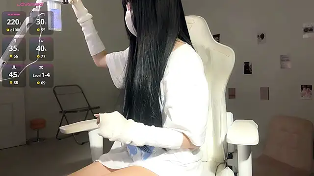 Aikawa Mizuki online show from 21, 7, 2026