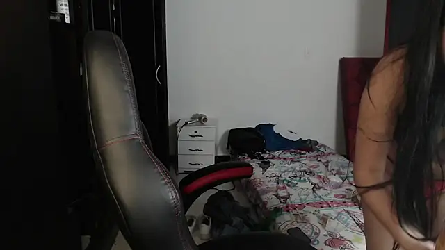 kayla k18 online show from 20, 2, 2025