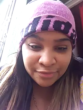 ambarlennoix online show from 9, 2, 2025