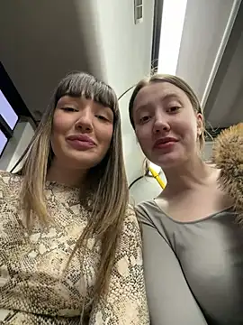 Sophie Avory online show from 28, 4, 2026