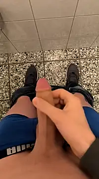 geilehecke1 online show from 14, 3, 2025