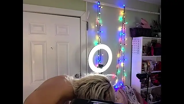 cunty tranny lydia online show from 18, 1, 2025