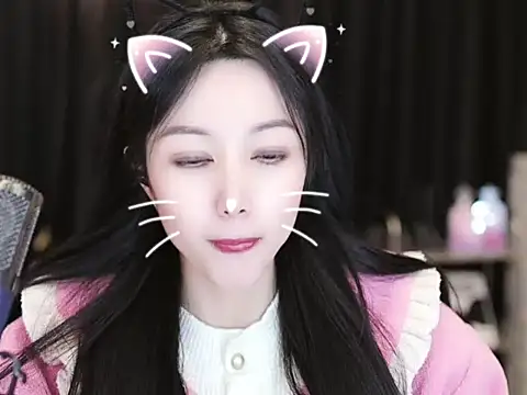 Nuyoah-77 online show from 22, 2, 2025