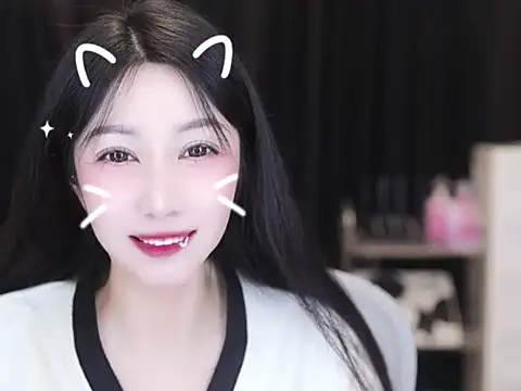 Nuyoah-77 online show from 13, 10, 2025