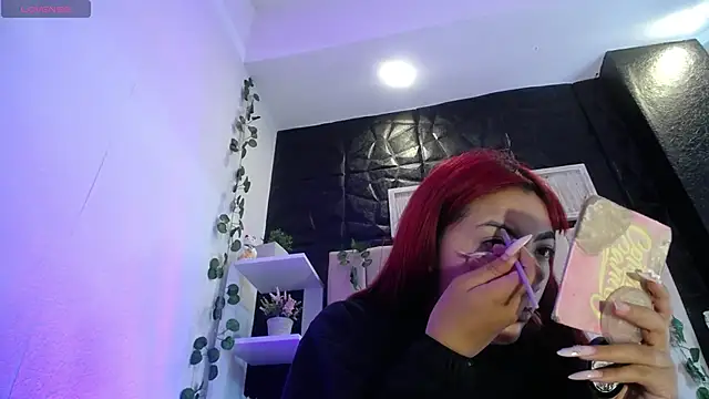 Snapshot of Mia_Rinn chatting on 28, 1, 2025 Mia Rinn online show from 28, 1, 2025