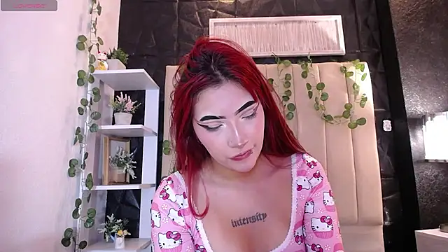 Snapshot of Mia_Rinn chatting on 20, 2, 2025 Mia Rinn online show from 20, 2, 2025