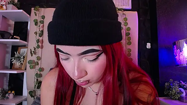 Snapshot of Mia_Rinn chatting on 17, 3, 2025 Mia Rinn online show from 17, 3, 2025