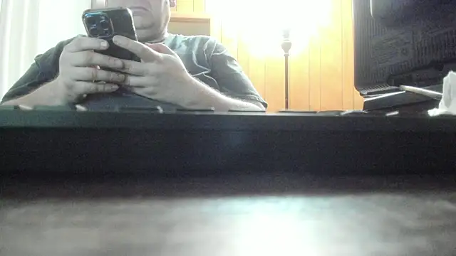 treatbobnicer online show from 19, 2, 2026