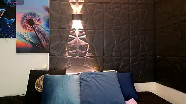 graceymilf666 online show from 27, 2, 2026