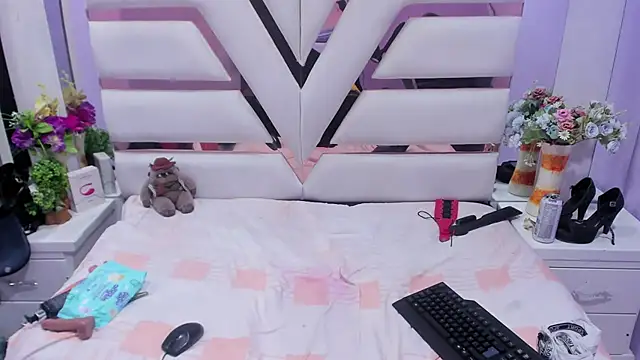 Avi Thomsonn online show from 11, 12, 2024