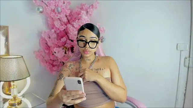 Mia Jansen online show from 3, 12, 2024