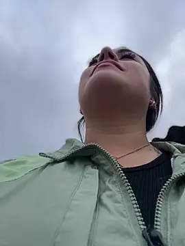 Lesly 10- online show from 15, 2, 2026