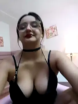 kae styles online show from 10, 10, 2025