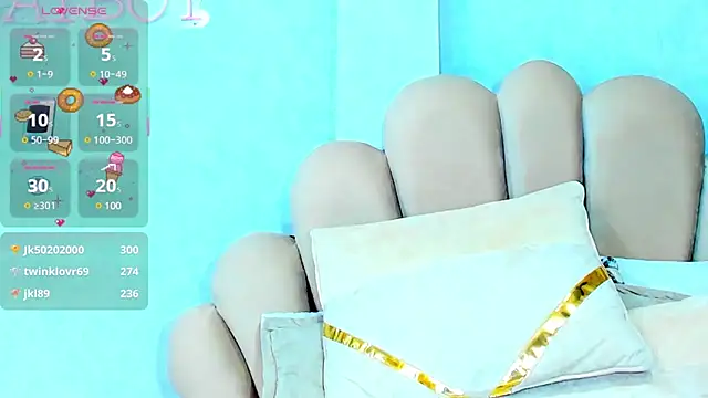 KylieMonnett online show from 2, 3, 2025