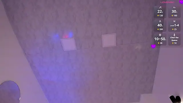 Brianna bigboobs online show from 23, 4, 2026