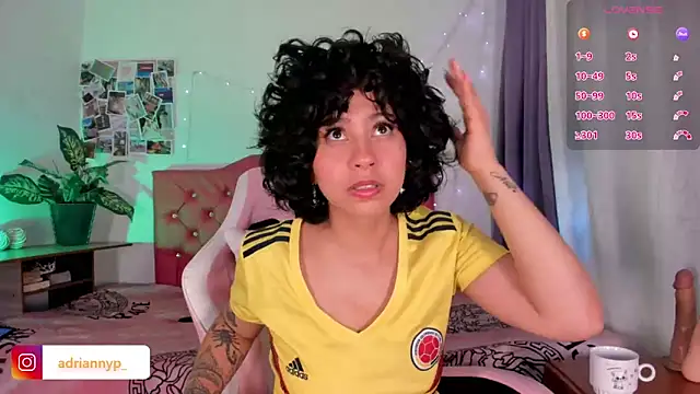 adriannyp 1 online show from 10, 3, 2025