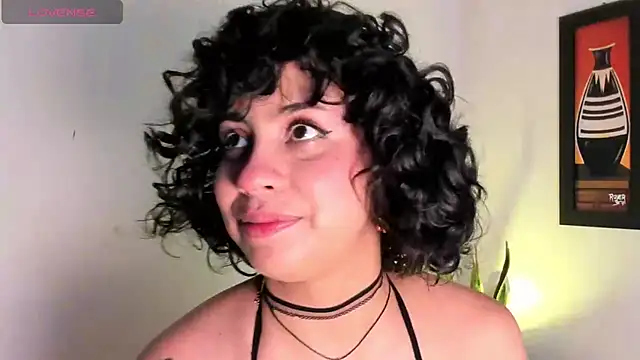 adriannyp 1 online show from 22, 4, 2026