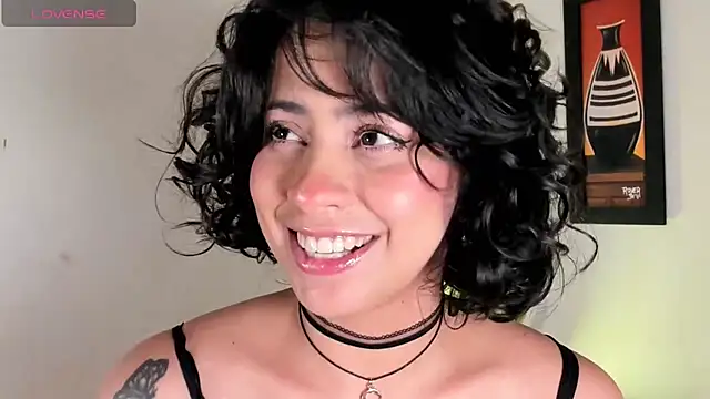 adriannyp 1 online show from 27, 4, 2026