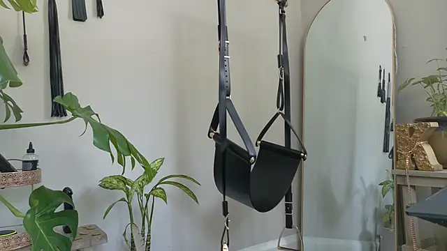 MistressKatie13xxx online show from 25, 1, 2025