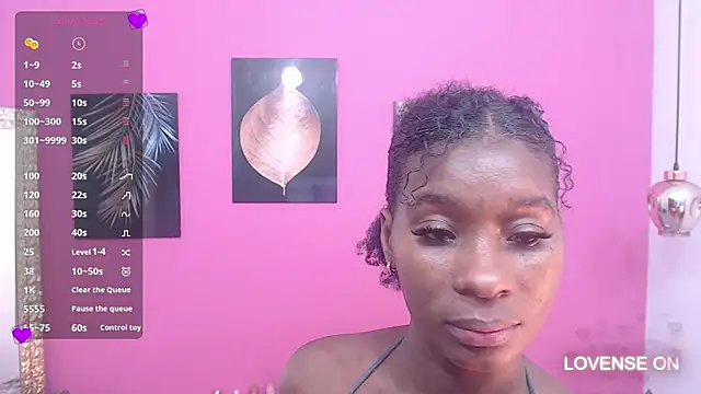 petitelittleebony online show from 6, 3, 2025