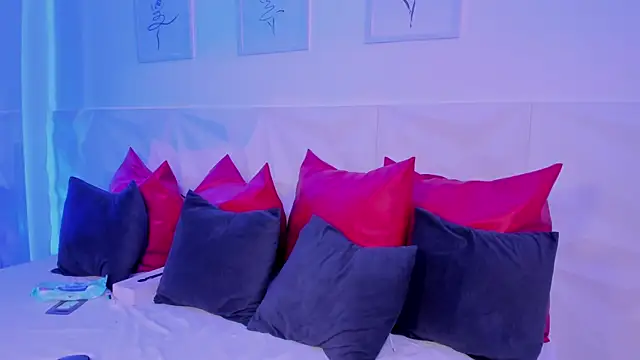 scarlet castro online show from 25, 4, 2026