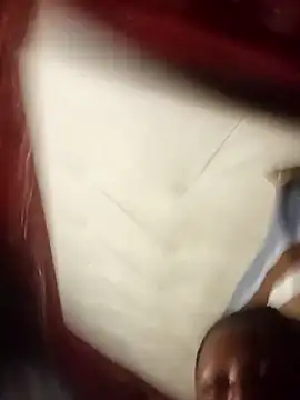 Snapshot of Feliciaxxxxx chatting on 4, 4, 2026 Feliciaxxxxx online show from 4, 4, 2026