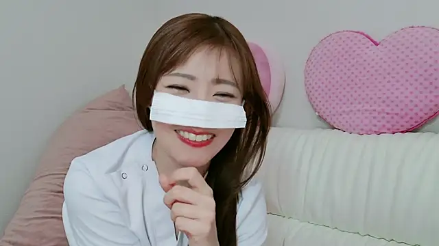 Snapshot of erokangoshi-nene chatting on 9, 1, 2025 erokangoshi-nene online show from 9, 1, 2025